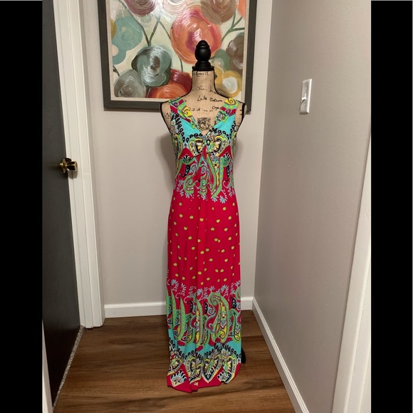 QB Fashion Dresses & Skirts - Gorgeous QB Fashion Maxi Dress❣️